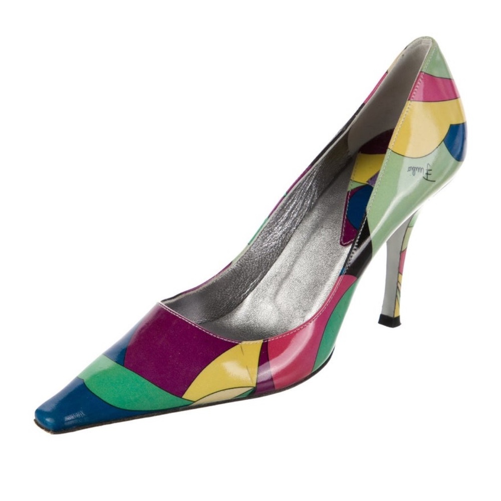 Emilio Pucci
Patent Leather Printed D'Orsay Pumps
